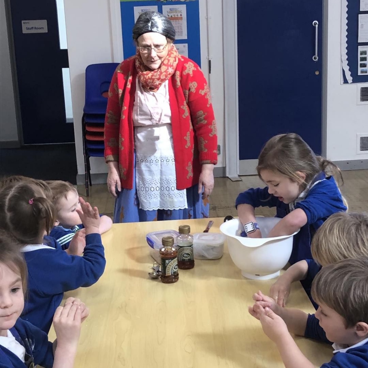epworth-primary-gingerbread-man